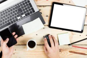 celular Maximkostenko Thinkstock