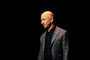 Jeff Bezos Unveils Blue Origin Lunar Lander