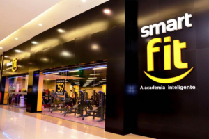 Fachada de academia da Smart Fit