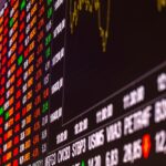 Ibovespa opera em alta; veja os destaques do pregão